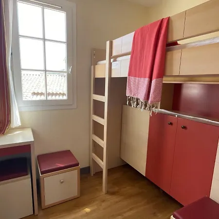 Duplex 3 Pieces Avec Terrasse, Solarium, Piscine Et Parking - Fr-1-504-418 Apartment *